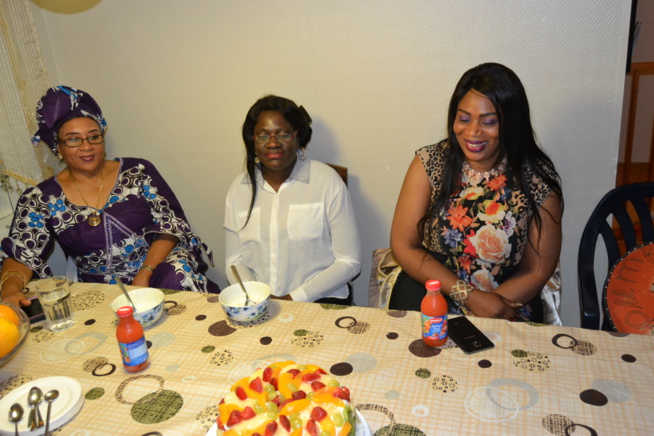 ANNIVERSAIRE: La surprise de Ndeye Fall pour souhaiter joyeux anniversaire à Mata. ANNIVERSAIRE: La surprise de Ndeye Fall pour souhaiter joyeux anniversaire à Mata.