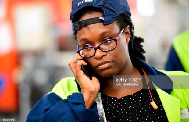 ) Elysée : la Franco-Sénégalaise Sibeth Ndiaye au cœur d’un scandale de SMS ) Elysée : la Franco-Sénégalaise Sibeth Ndiaye au cœur d’un scandale de SMS