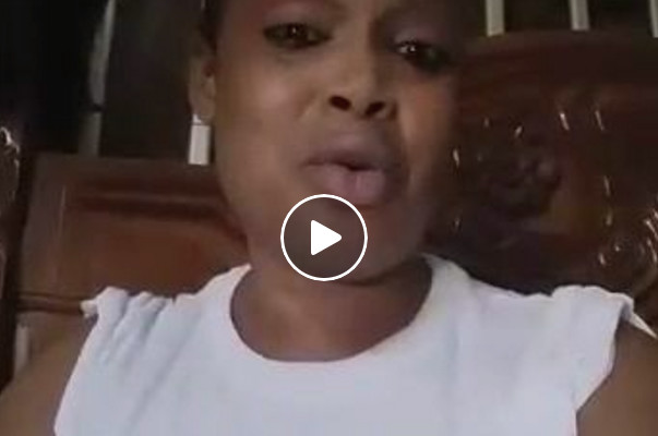 Encore une sénégalaise qui secoue les réseaux sociaux avec des insultes… Penda Ba insulte les Wolofs depuis Canada ou elle vie… Encore une sénégalaise qui secoue les réseaux sociaux avec des insultes… Penda Ba insulte les Wolofs depuis Canada ou elle vie…