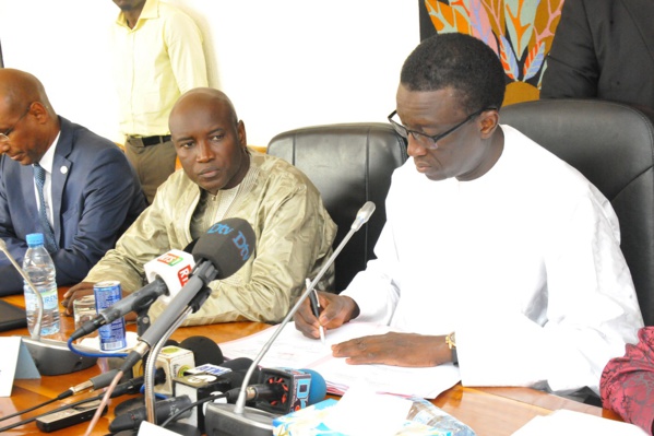 Amadou Bâ : « avec la Zone Économique Spéciale de Diamniadio, le Sénégal veut se positionner comme un hub logistique et industriel régional » Amadou Bâ : « avec la Zone Économique Spéciale de Diamniadio, le Sénégal veut se positionner comme un hub logistique et industriel régional »
