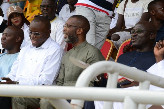 Photos: Match Mbalaxman contre Rappeurs Photos: Match Mbalaxman contre Rappeurs