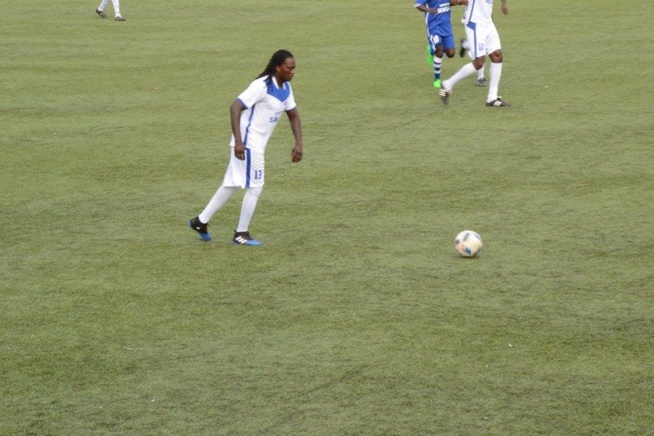 Photos: Match Mbalaxman contre Rappeurs Photos: Match Mbalaxman contre Rappeurs