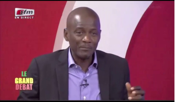 Louis Lamotte s’en prend à Me Augustin Senghor. Selon lui, 2 mandats ça suffit. Louis Lamotte s’en prend à Me Augustin Senghor. Selon lui, 2 mandats ça suffit.