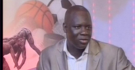 Kébemer: Un Professeur d'université arrêté...pour avoir critiqué Macky Sall et traité les forces de l’ordre, de corrompus Kébemer: Un Professeur d'université arrêté...pour avoir critiqué Macky Sall et traité les forces de l’ordre, de corrompus