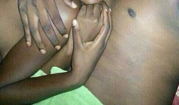 Gilbert Diouf, je prenais du plaisir avec ma colocataire Peul Fouta, femme de son voisin…le mari de cette dernière le rend impuissant mystiquement Gilbert Diouf, je prenais du plaisir avec ma colocataire Peul Fouta, femme de son voisin…le mari de cette dernière le rend impuissant mystiquement