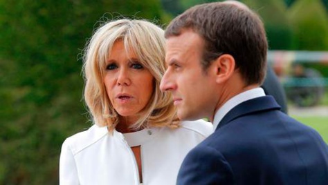 Macron porte plainte contre un photographe pour "harcèlement" Macron porte plainte contre un photographe pour "harcèlement"