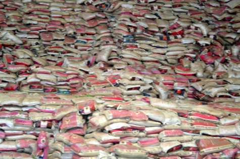 Vente de riz impropre à la consommation: Une femme et son frère arrêtés à Yeumbeul Vente de riz impropre à la consommation: Une femme et son frère arrêtés à Yeumbeul