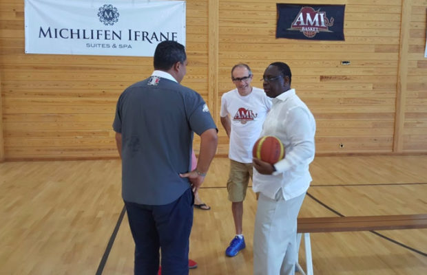 Le Président Macky Sall a rendu visite ce Mercredi soir à l’équipe Basket de…