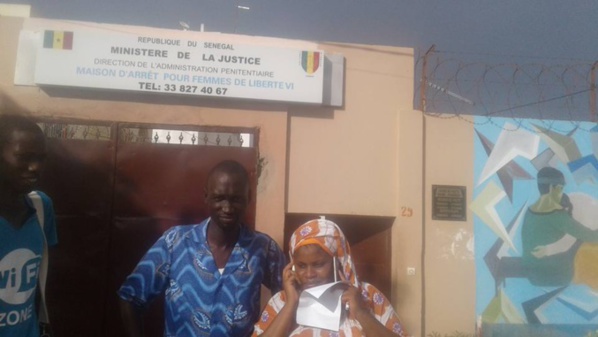 Houlèye Mané : « je demande pardon à toute la nation sénégalaise ainsi qu'au président de la République» Houlèye Mané : « je demande pardon à toute la nation sénégalaise ainsi qu'au président de la République»