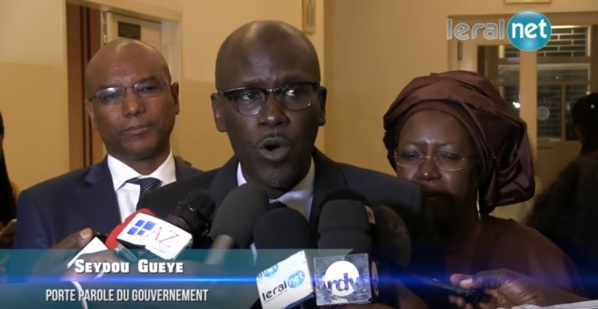Seydou Guèye sur l'affaire Assane Diouf, Amy Collé Dieng et Penda Bâ : “l’insulte ou l’offense ne sauraient constituer une opinion dans notre espace public” Seydou Guèye sur l'affaire Assane Diouf, Amy Collé Dieng et Penda Bâ : “l’insulte ou l’offense ne sauraient constituer une opinion dans notre espace public”