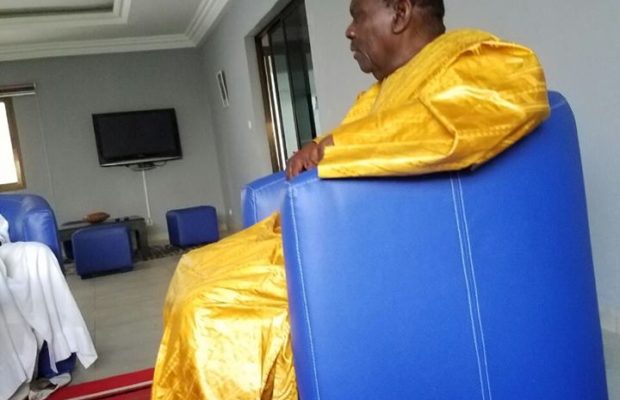 «Kër Serigne Touba de Chicago» : Cheikh Béthio brise le silence et présente ses… «Kër Serigne Touba de Chicago» : Cheikh Béthio brise le silence et présente ses…