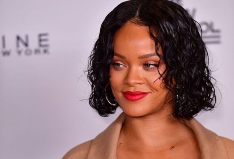 Rihanna offre plus d’un milliard de Fcfa aux victimes des inondations en Sierra Leone Rihanna offre plus d’un milliard de Fcfa aux victimes des inondations en Sierra Leone