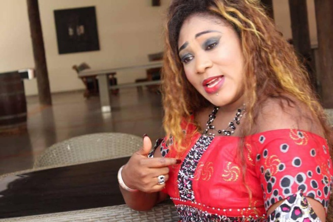 Sister Yaki, ancienne membre du groupe Tim Timol de Pikine, actuellement établie en Belgique, revient en force avec un nouveau single dénommé « Régler Rek » Sister Yaki, ancienne membre du groupe Tim Timol de Pikine, actuellement établie en Belgique, revient en force avec un nouveau single dénommé « Régler Rek »