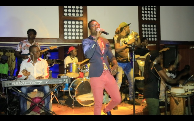 RTE DES ALMADIES: Sidy Samb le golden boy casse la baraque et met le feu au Five. RTE DES ALMADIES: Sidy Samb le golden boy casse la baraque et met le feu au Five.