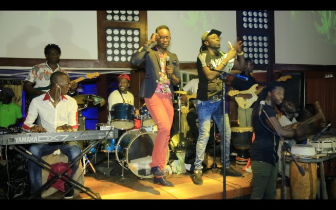 RTE DES ALMADIES: Sidy Samb le golden boy casse la baraque et met le feu au Five. RTE DES ALMADIES: Sidy Samb le golden boy casse la baraque et met le feu au Five.