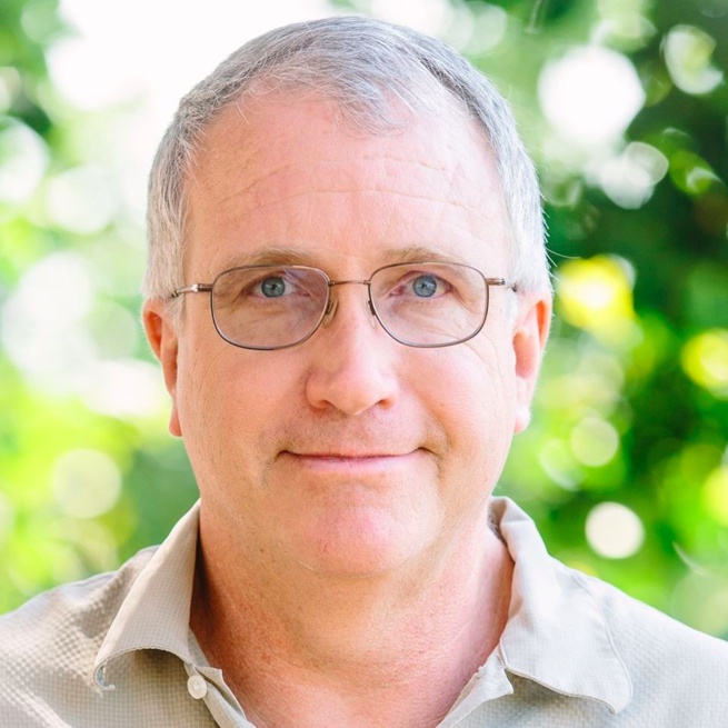 Voici Eric Ditwiller, le mari de Françoise Hélène Gaye Ditwiller Voici Eric Ditwiller, le mari de Françoise Hélène Gaye Ditwiller