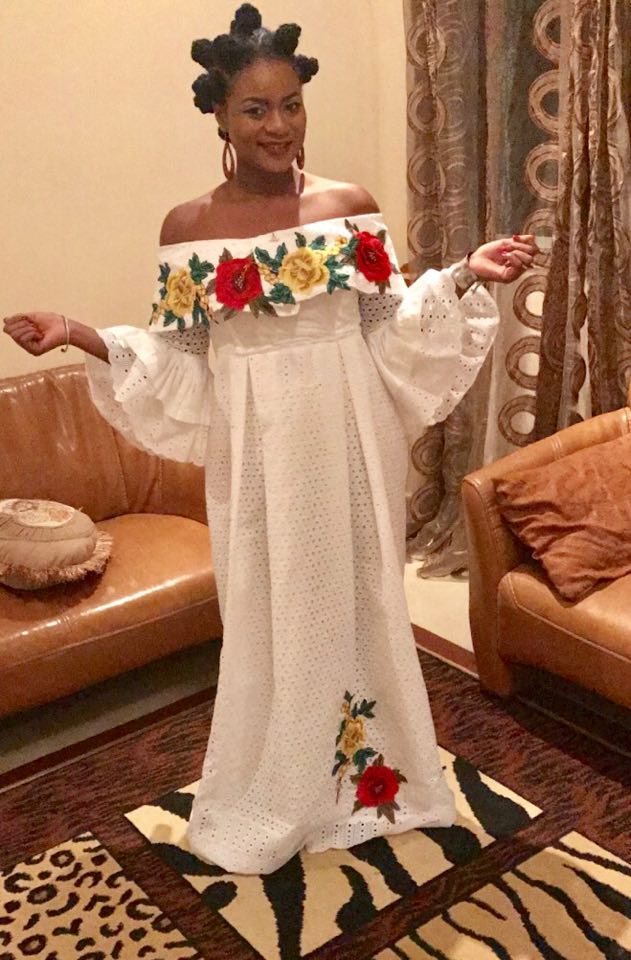 Le Sangne Sé de madame Hig Tech Merry Beye Diouf de la TFM le jour d'Eid Fitre. Le Sangne Sé de madame Hig Tech Merry Beye Diouf de la TFM le jour d'Eid Fitre.