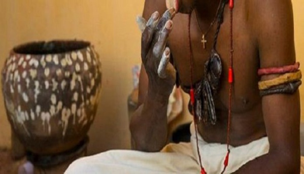 Ils rêvaient de devenir millionnaires, les deux jumeaux se font gruger 7 millions FCFA par un faux marabout Ils rêvaient de devenir millionnaires, les deux jumeaux se font gruger 7 millions FCFA par un faux marabout
