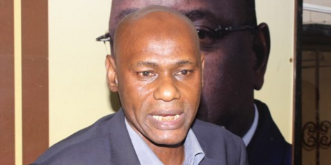 Débarqué, Youssou Touré pète les plombs : "Macky Sall se devrait d’avoir un minimum de respect…" Débarqué, Youssou Touré pète les plombs : "Macky Sall se devrait d’avoir un minimum de respect…"