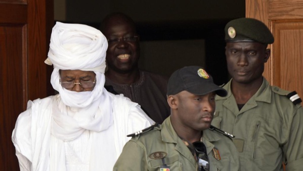 Kémi Séba, Hissène Habré, Toumba Diakité, Cheikh Sidya Bayo : Pays de la Téranga, le Sénégal, une terre d'asile hostile Kémi Séba, Hissène Habré, Toumba Diakité, Cheikh Sidya Bayo : Pays de la Téranga, le Sénégal, une terre d'asile hostile