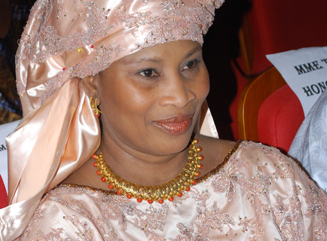 Aïssata Tall Sall : "Djibo Kâ, c’est l’homme d’Etat au courage politique qui a su résister héroïquement au Parti Socialiste" Aïssata Tall Sall : "Djibo Kâ, c’est l’homme d’Etat au courage politique qui a su résister héroïquement au Parti Socialiste"