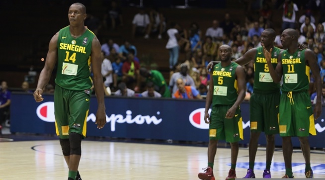 URGENT: Le Sénégal domine l'Angola 66-57 et hérite du Nigéria en demi finale de l' Afrobasket 2017 URGENT: Le Sénégal domine l'Angola 66-57 et hérite du Nigéria en demi finale de l' Afrobasket 2017