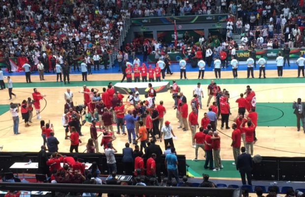 La Tunisie trompe le Nigéria en finale (77-65) La Tunisie trompe le Nigéria en finale (77-65)