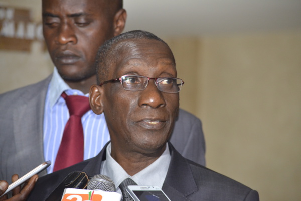 Mamadou Diop Decroix: "Ce n’est pas au ministre de l’Intérieur d’appeler au dialogue" Mamadou Diop Decroix: "Ce n’est pas au ministre de l’Intérieur d’appeler au dialogue"