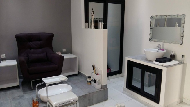 Nancy Eva ouvre les portes de INSTANT BEAUTÉ sur a petite cote à Saly. Nancy Eva ouvre les portes de INSTANT BEAUTÉ sur a petite cote à Saly.