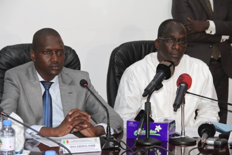 Aménagement du Territoire: Abdoulaye Diouf Sarr liste ses résultats avant de passer la boussole à son successeur, Yaya Abdoul Kane