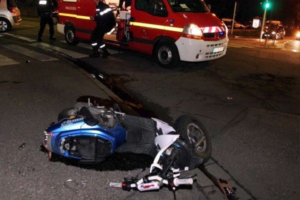Drame à Yeumbeul : un car rapide fauche un scooter, fait un mort et un blessé grave