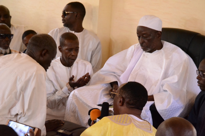 Appel de Khelcom à Khabane : Serigne Cheikh Saliou Mbacké renouvelle sa confiance à son Dieuwrine Cheikh Amar Appel de Khelcom à Khabane : Serigne Cheikh Saliou Mbacké renouvelle sa confiance à son Dieuwrine Cheikh Amar