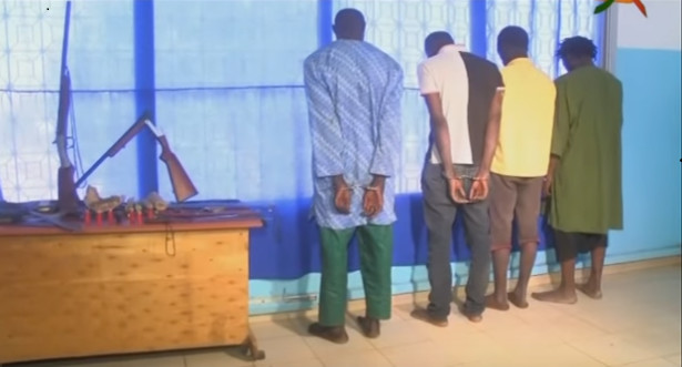Drame à Darou Mousty : La “Tamxarit” a tourné au drame, 6 “Baye Faall” battent à mort un … Drame à Darou Mousty : La “Tamxarit” a tourné au drame, 6 “Baye Faall” battent à mort un …