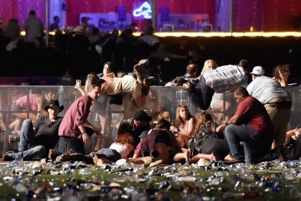 Fusillade à Las Vegas: le suspect cachait un lourd secret avant l'attentat. Fusillade à Las Vegas: le suspect cachait un lourd secret avant l'attentat.