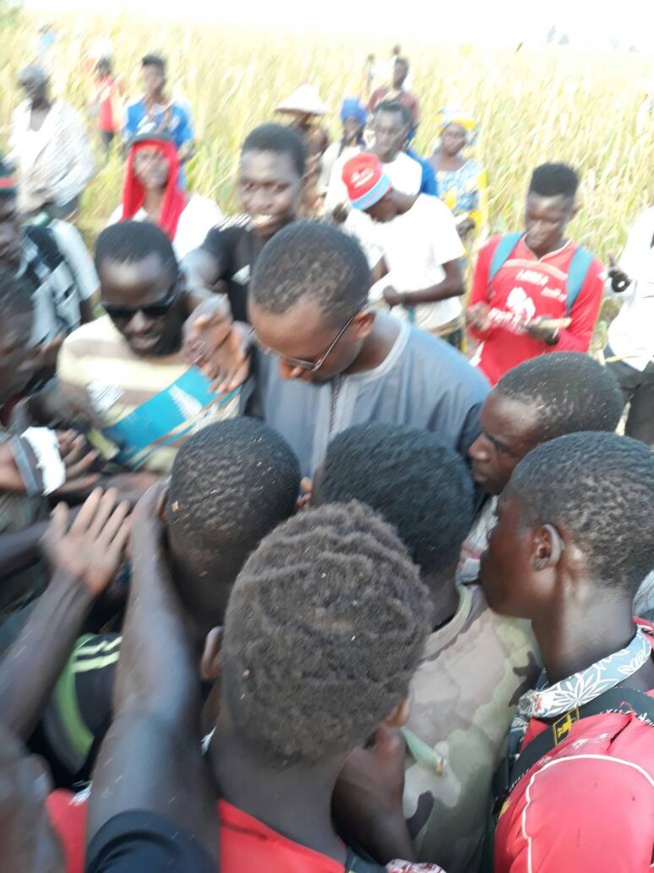 Serigne Abo, fils de Serigne Cheikh Saliou dans ses oeuvres à Khelcome. Serigne Abo, fils de Serigne Cheikh Saliou dans ses oeuvres à Khelcome.
