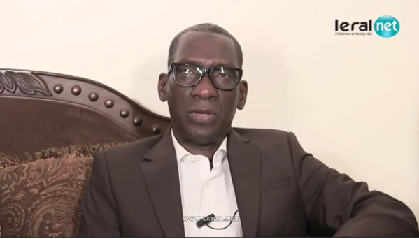 Dialogue politique : Concertations ou confrontation ? (Par Mamadou Diop ‘Decroix’) Dialogue politique : Concertations ou confrontation ? (Par Mamadou Diop ‘Decroix’)