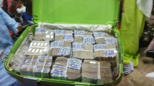 "Adiya" de 270 millions offerts à Cheikh Béthio Thioune : Seynabou Ndiaye Diakhaté annonce que l'Ofnac pourrait s'auto-saisir "Adiya" de 270 millions offerts à Cheikh Béthio Thioune : Seynabou Ndiaye Diakhaté annonce que l'Ofnac pourrait s'auto-saisir
