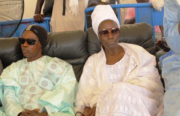 Baba Maal raconte comment Coumba Gawlo est devenue sa fille, son amie et sa sœur Baba Maal raconte comment Coumba Gawlo est devenue sa fille, son amie et sa sœur