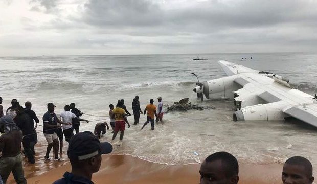Drame – Urgent: Crash d’un avion en Côte d’Ivoire… Tout ce que vous n’avez pas vu en Images