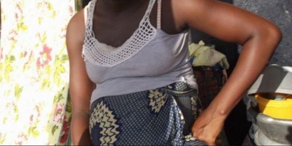 Scandale: Khady enceinte de 5 mois, rejetée par tous les hôpitaux de Dakar Scandale: Khady enceinte de 5 mois, rejetée par tous les hôpitaux de Dakar