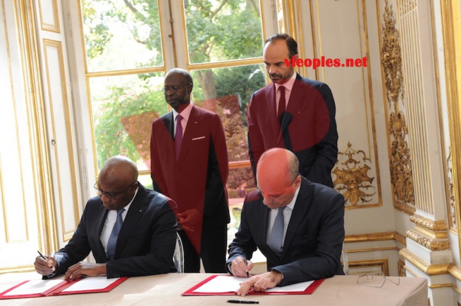 EN IMAGES À PARIS: Edouard Philippe à Boun Abdallah Dionne : «Ce qui se passe au Sahel est essentiel pour le Sénégal et la France » EN IMAGES À PARIS: Edouard Philippe à Boun Abdallah Dionne : «Ce qui se passe au Sahel est essentiel pour le Sénégal et la France »