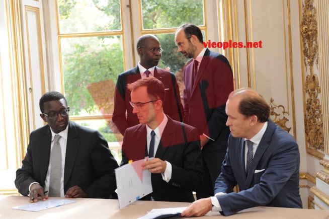 EN IMAGES À PARIS: Edouard Philippe à Boun Abdallah Dionne : «Ce qui se passe au Sahel est essentiel pour le Sénégal et la France » EN IMAGES À PARIS: Edouard Philippe à Boun Abdallah Dionne : «Ce qui se passe au Sahel est essentiel pour le Sénégal et la France »
