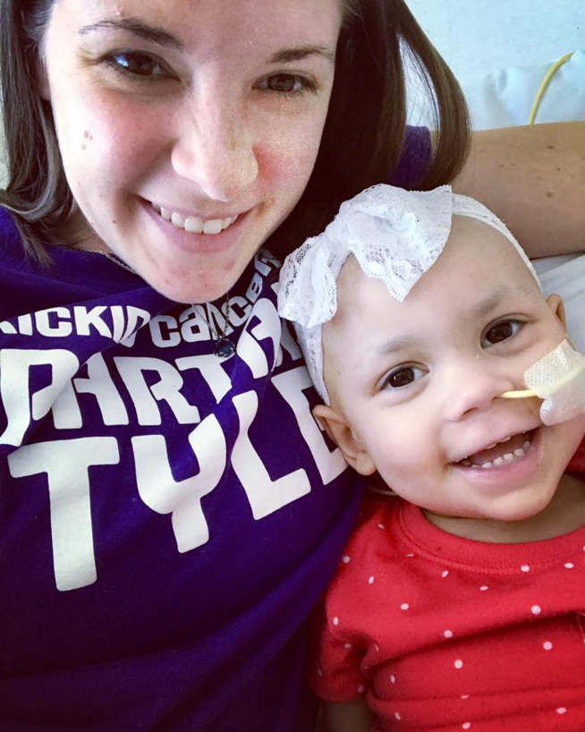 La lettre touchante de cette maman aux infirmiers qui s’occupent de sa fille malade La lettre touchante de cette maman aux infirmiers qui s’occupent de sa fille malade