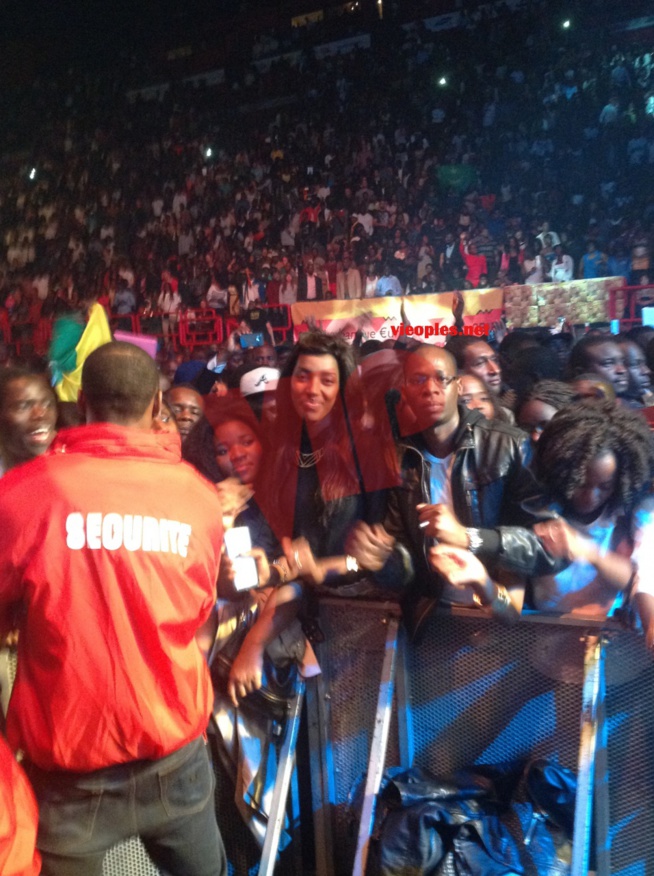 JOUR J- 28: Ce que vous n'aviez pas vu dans les coulisses du dernier Bercy de Youssou Ndour en 2013. Regardez
