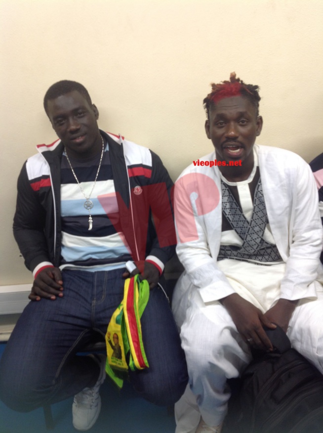 JOUR J- 28: Ce que vous n'aviez pas vu dans les coulisses du dernier Bercy de Youssou Ndour en 2013. Regardez JOUR J- 28: Ce que vous n'aviez pas vu dans les coulisses du dernier Bercy de Youssou Ndour en 2013. Regardez