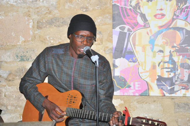 Pour la première fois le groupe de folk Pape et Cheikh explose le Feeling Good de Paris et vous donne RV ce samedi 21 octobre. Pour la première fois le groupe de folk Pape et Cheikh explose le Feeling Good de Paris et vous donne RV ce samedi 21 octobre.