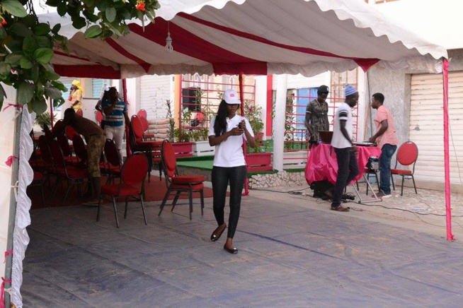 Les premières images de l'inauguration du complexe COBRA de la femme d'affaires Colé Faye sur la VDN. Les premières images de l'inauguration du complexe COBRA de la femme d'affaires Colé Faye sur la VDN.