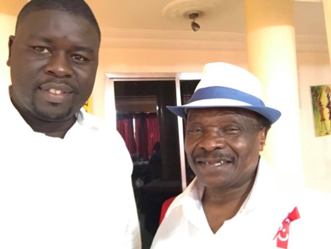 Abdou Salam Fall, patron de Seneweb avec le Grand Mory Kanté et Edwy Plenel (co-fondateur de Mediapart.com) et Bouba fondateur de bouba.com et guineenews.org Abdou Salam Fall, patron de Seneweb avec le Grand Mory Kanté et Edwy Plenel (co-fondateur de Mediapart.com) et Bouba fondateur de bouba.com et guineenews.org