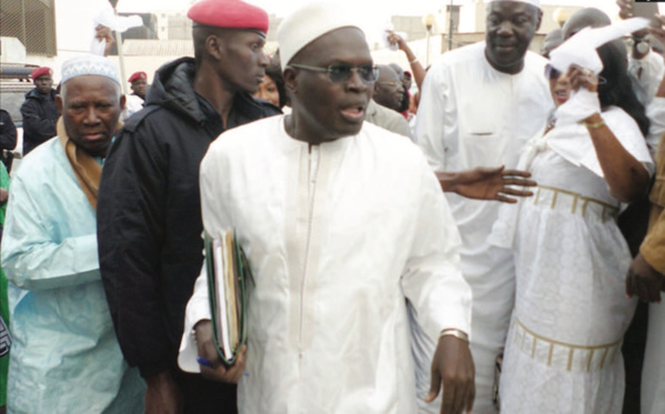 Même en prison, Khalifa nomme… Même en prison, Khalifa nomme…