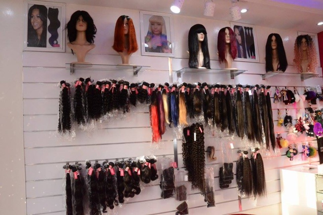 VIVEZ CHIC ET GLAMOUR CHEZ COBRA BEAUTY HAIR SHOP DECOLE FAYE SUR LA VDN APRES L'ANCIEN GOOD RADE. VIVEZ CHIC ET GLAMOUR CHEZ COBRA BEAUTY HAIR SHOP DECOLE FAYE SUR LA VDN APRES L'ANCIEN GOOD RADE.